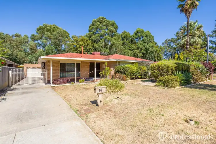 14 Hedges Place