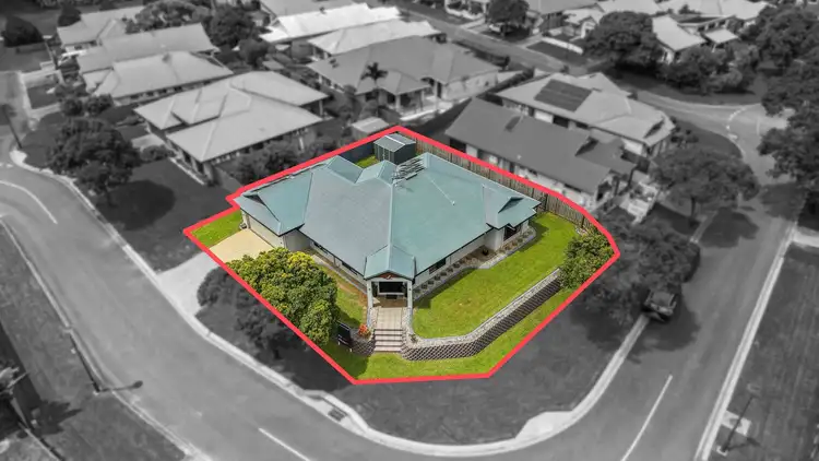 48 Booyong Drive