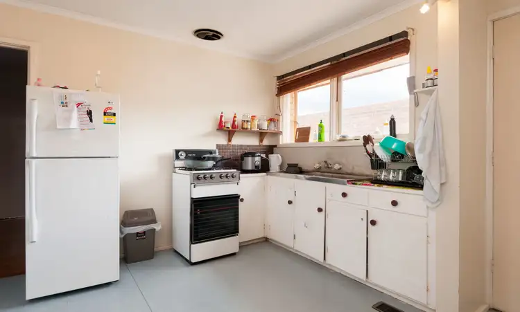 Sixth view of Homely unit listing, 1/4 Yates Court, Mooroolbark VIC 3138