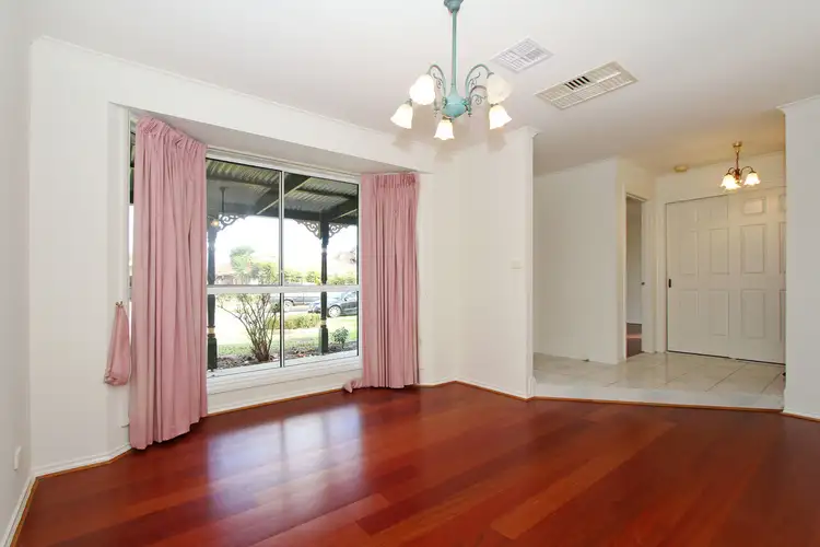 Second view of Homely house listing, 4 Landau Court, Taylors Lakes VIC 3038
