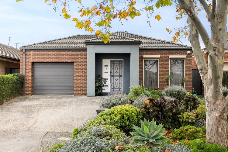 7 Penrose Mews