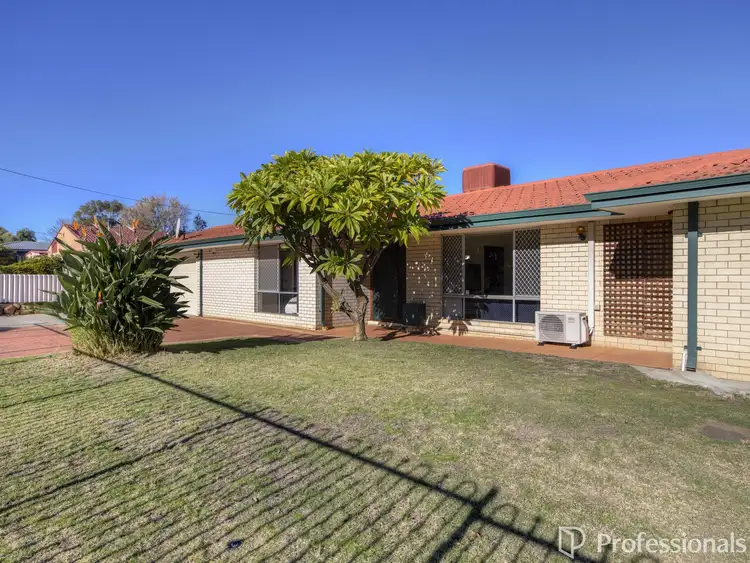 30 Berberis Way