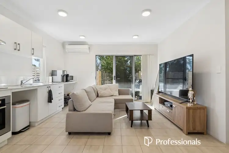 1 Bluebell	Avenue