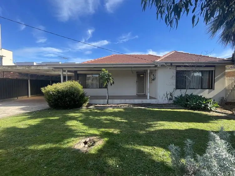 53 William Street