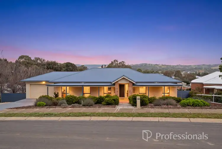 16 Corella Way