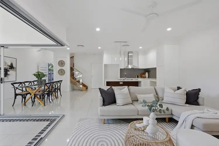 70 Warringah Street