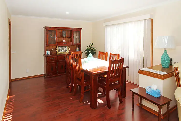 Fifth view of Homely house listing, 28 Chittenup Bend, Sydenham VIC 3037
