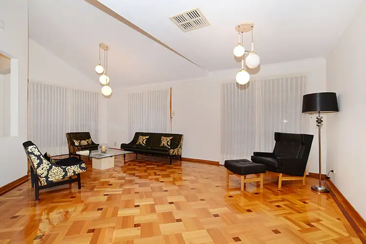 Second view of Homely house listing, 10 Landau Court, Taylors Lakes VIC 3038