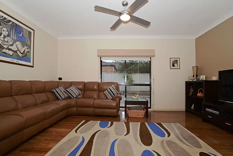 Sixth view of Homely house listing, 4 Pilgrim Drive, Hillside VIC 3037