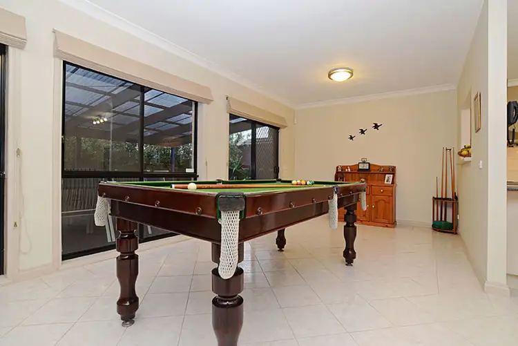 Seventh view of Homely house listing, 4 Pilgrim Drive, Hillside VIC 3037