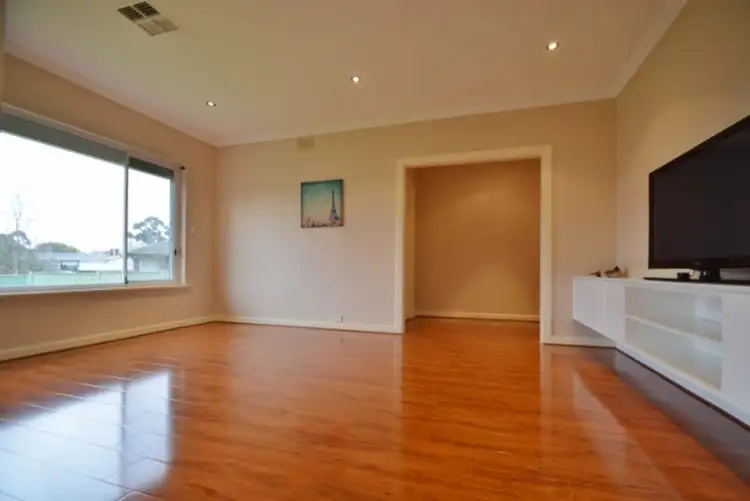Fifth view of Homely house listing, 4 Loxton Court, Hope Valley SA 5090