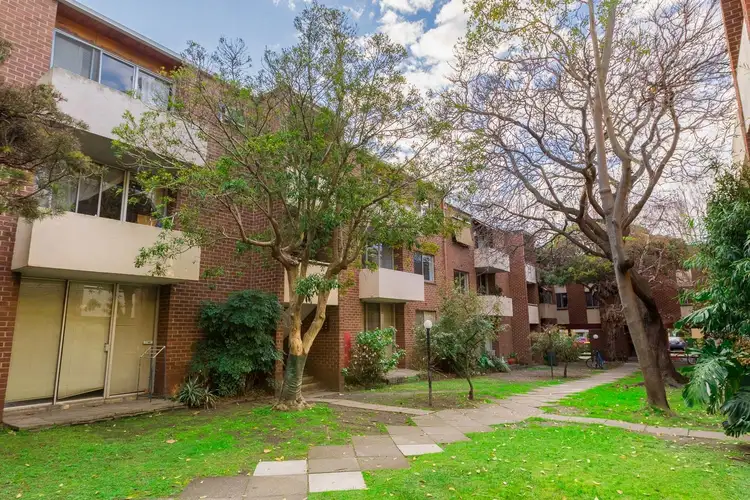 Main view of Homely apartment listing, 4/80 O'Shanassy Street, North Melbourne VIC 3051
