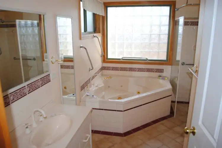 Seventh view of Homely house listing, 9 Havelock Street, Maryborough VIC 3465