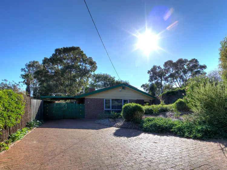 19 Sheoak Court, Forrestfield WA 6058
