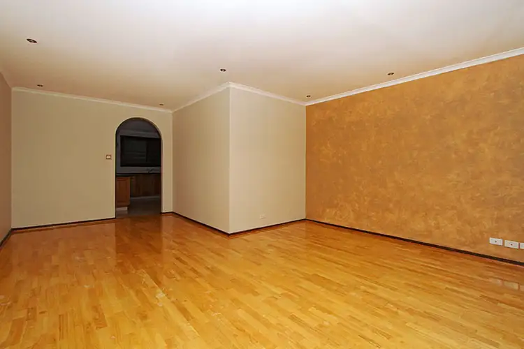 Fifth view of Homely house listing, 7 Bunarong Close, Keilor Downs VIC 3038
