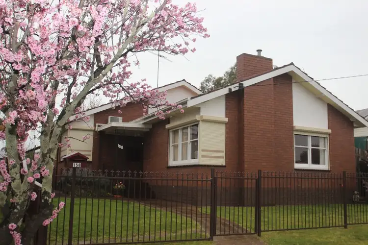 158 Gillies Street, Maryborough VIC 3465