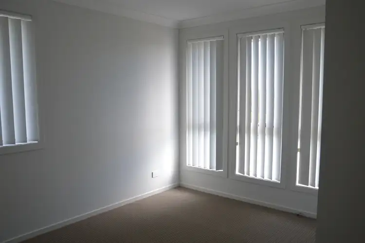 Fifth view of Homely house listing, 7 Lofberg Place, Muswellbrook NSW 2333