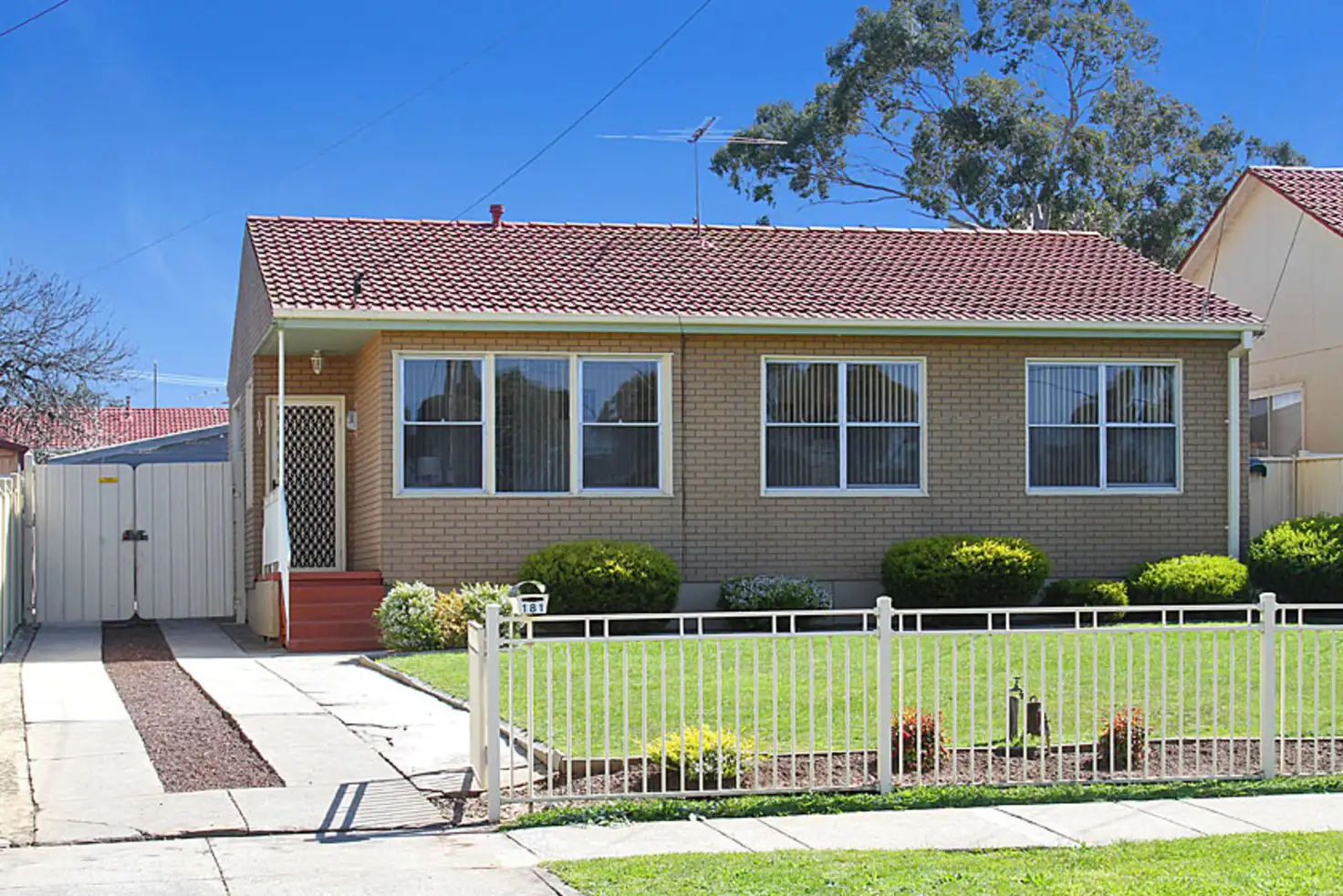Main view of Homely house listing, 181 Dallas Drive, Dallas VIC 3047