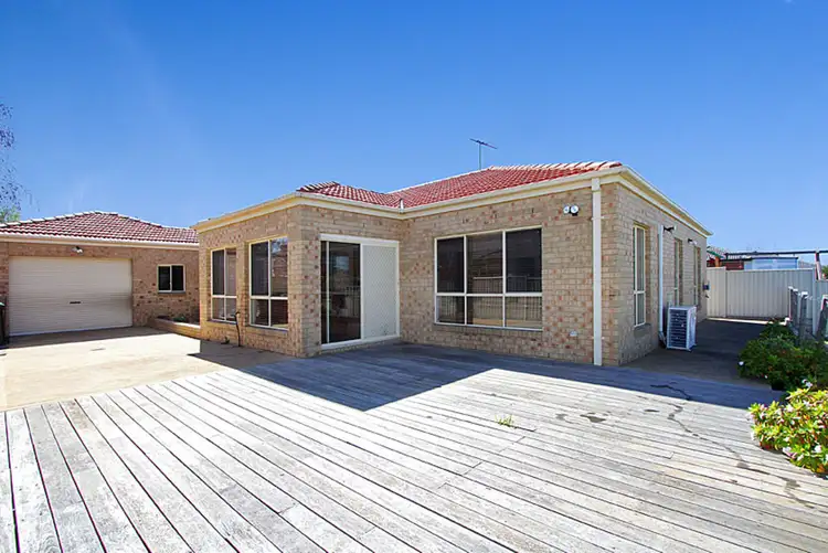 Seventh view of Homely house listing, 7 Cuthbert Drive, Hillside VIC 3037