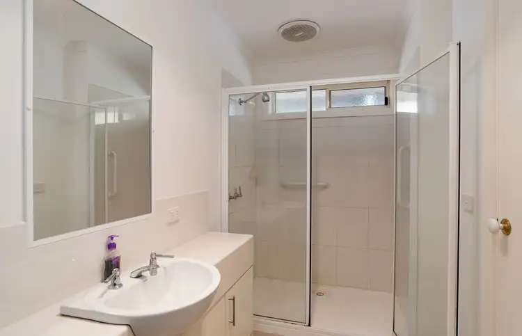 Sixth view of Homely unit listing, 2/23 Sheldon Avenue, Mooroolbark VIC 3138