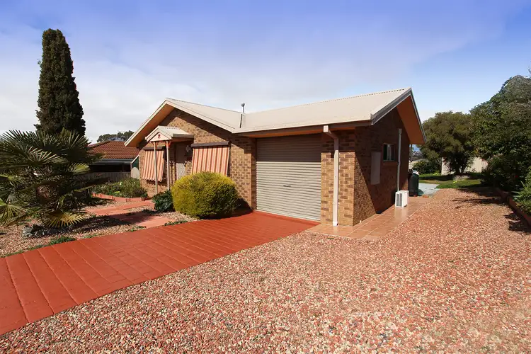 3 Hines Court, Kangaroo Flat VIC 3555