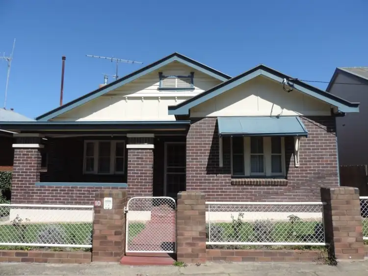 10 Arnheim Street, Goulburn NSW 2580