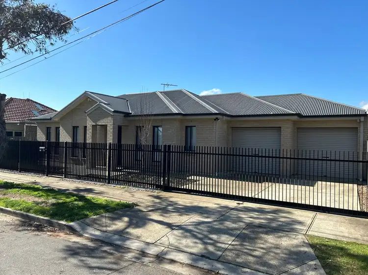 18A Crossley Avenue
