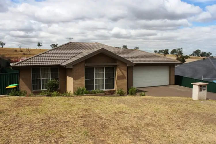 9 Wattle Street, Muswellbrook NSW 2333