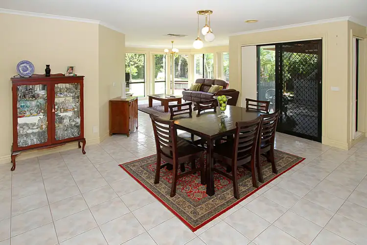 Fourth view of Homely house listing, 17 Muirs Court, Taylors Lakes VIC 3038