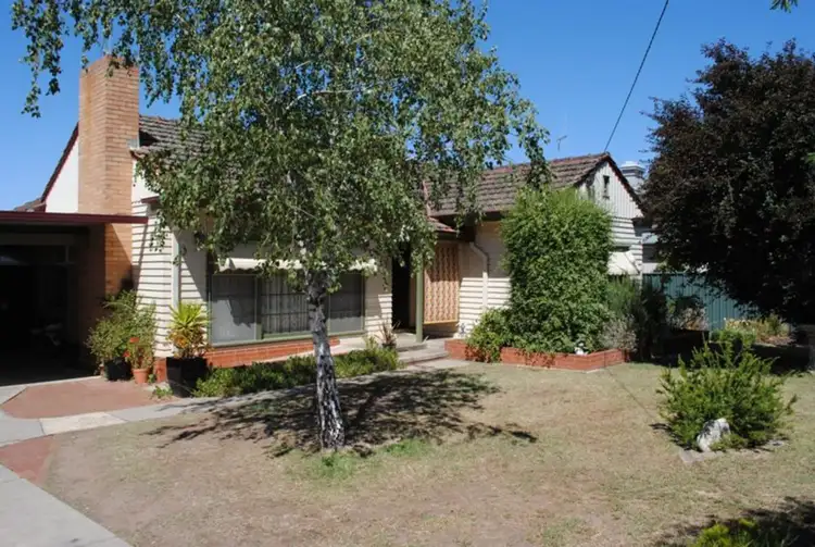 4 Peel Street, Maryborough VIC 3465