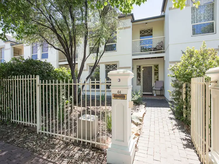 44 Sir Ross Smith Boulevard, Oakden SA 5086