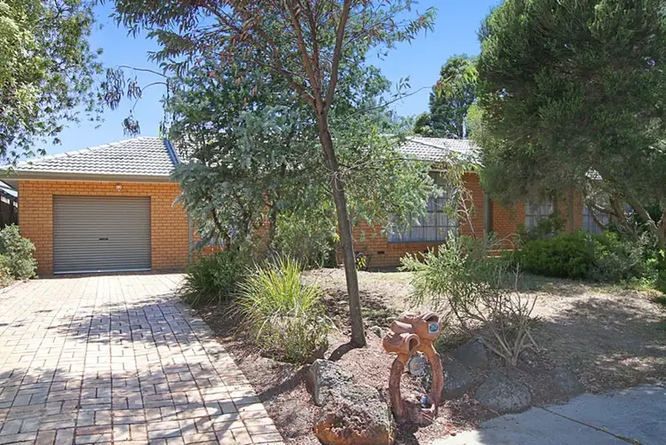 14 Belair Court, Taylors Lakes VIC 3038