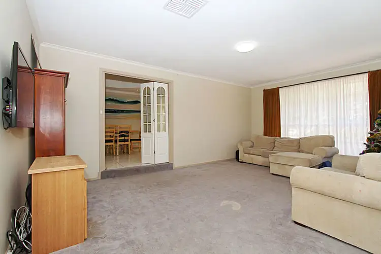 Fifth view of Homely house listing, 14 Belair Court, Taylors Lakes VIC 3038