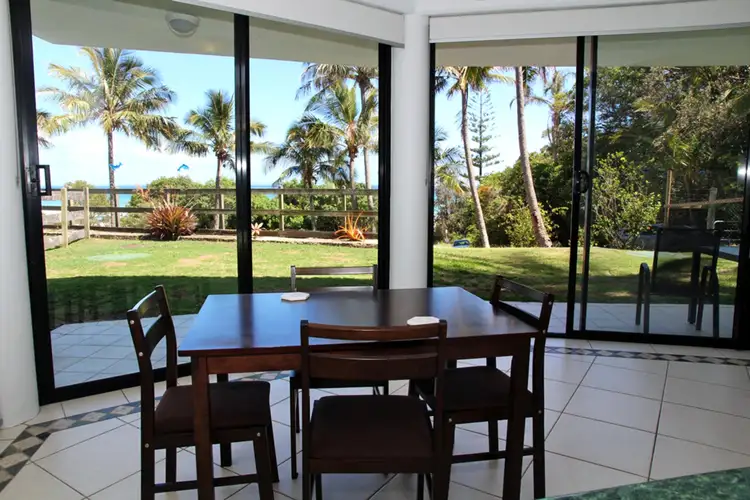 4/120 Mooloomba Road, Point Lookout QLD 4183