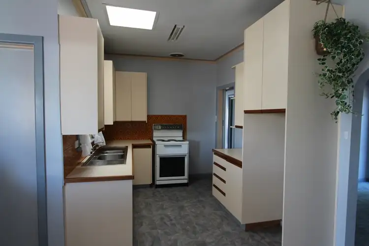 Seventh view of Homely house listing, 6 Peters Street, Long Gully VIC 3550