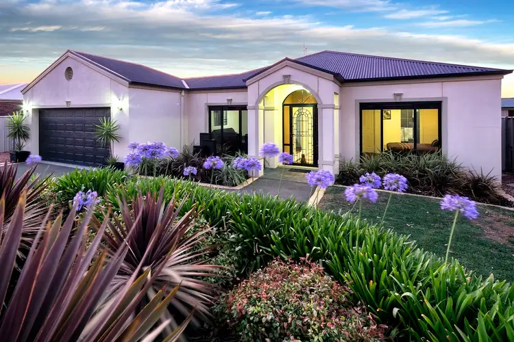 12 Julian Court, Epsom VIC 3551