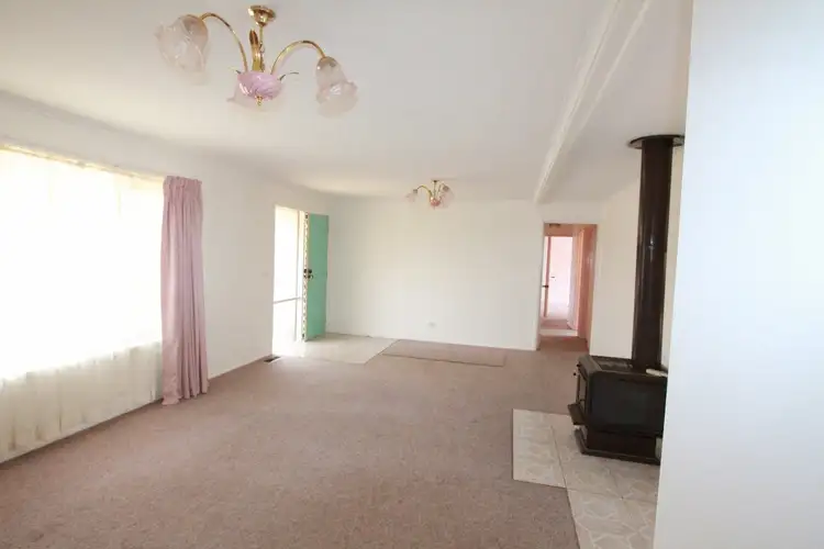 Fifth view of Homely house listing, 12 Scullys Lane, Heathcote VIC 3523