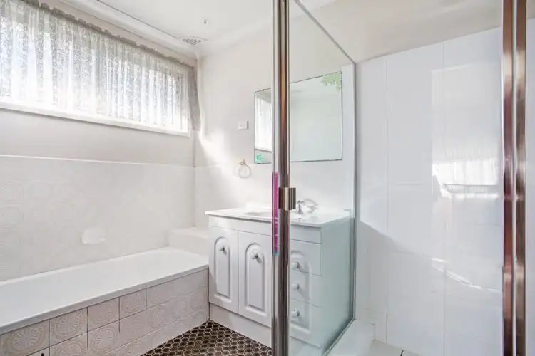 Fifth view of Homely house listing, 31 Buffier Crescent, Rutherford NSW 2320