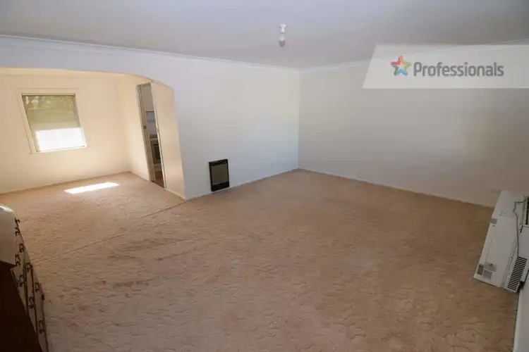 Sixth view of Homely house listing, 31 Osborne Avenue, West Bathurst NSW 2795