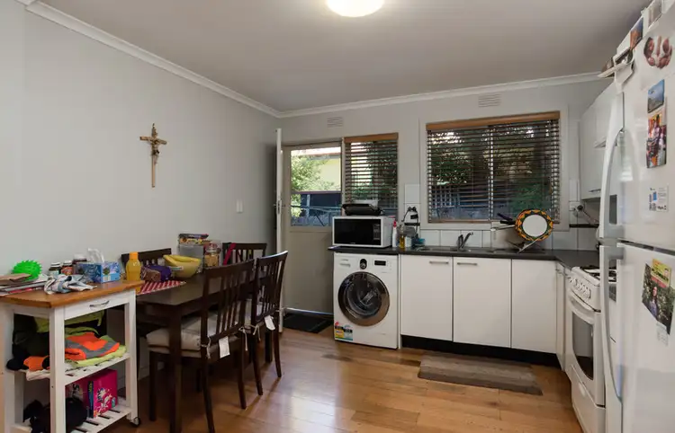 Fifth view of Homely unit listing, 2/6 Stirling Road, Croydon VIC 3136