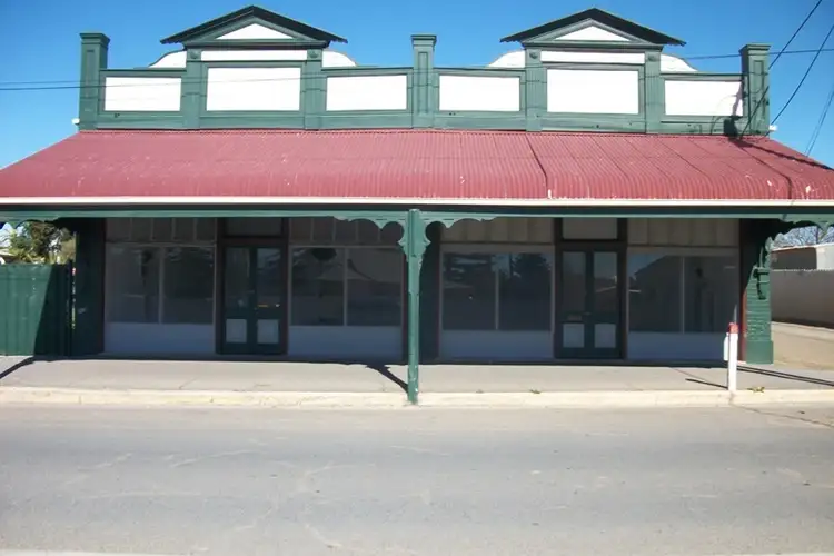 18 Hughes Street, Wallaroo SA 5556