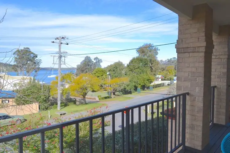 72 Dandaraga Road, Brightwaters NSW 2264