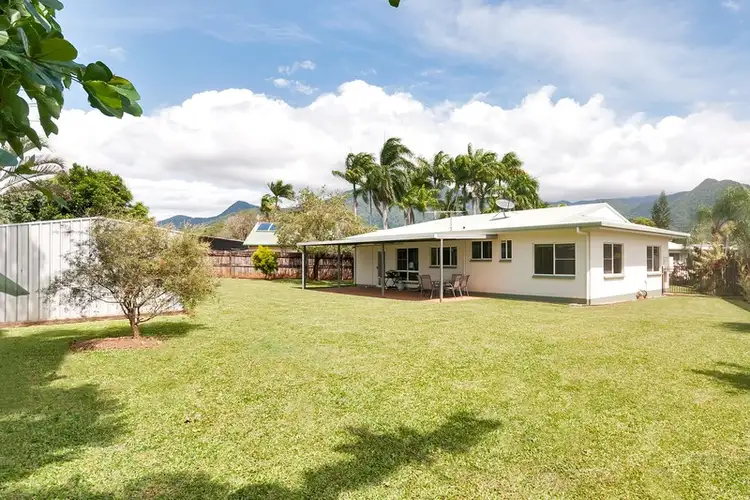 2 Somerset Close, Bentley Park QLD 4869