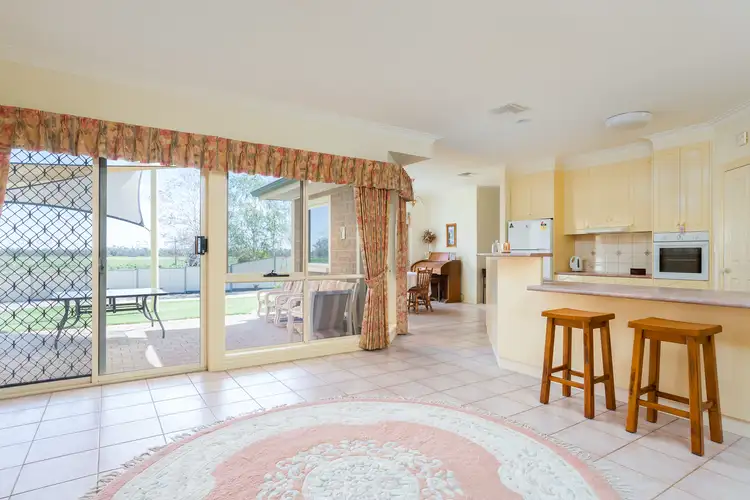 Seventh view of Homely house listing, 2 Rowse Court, Mildura VIC 3500