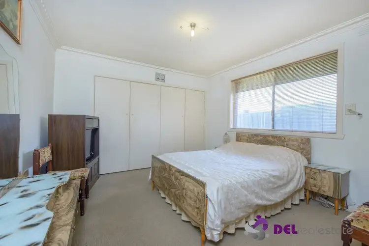 Fifth view of Homely unit listing, 15A Koonalda Grove, Dandenong North VIC 3175