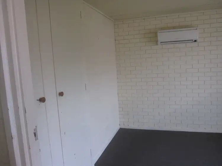 Seventh view of Homely unit listing, 4/18 Hopetoun Avenue, Morwell VIC 3840
