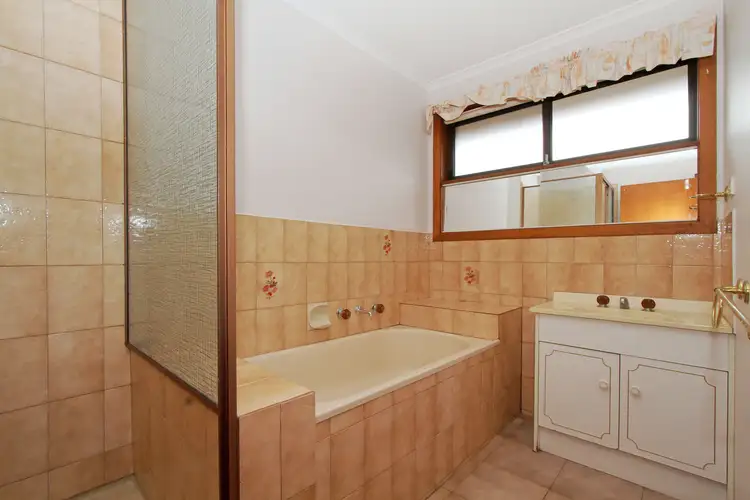 Seventh view of Homely house listing, 1 Laverock Court, Taylors Lakes VIC 3038
