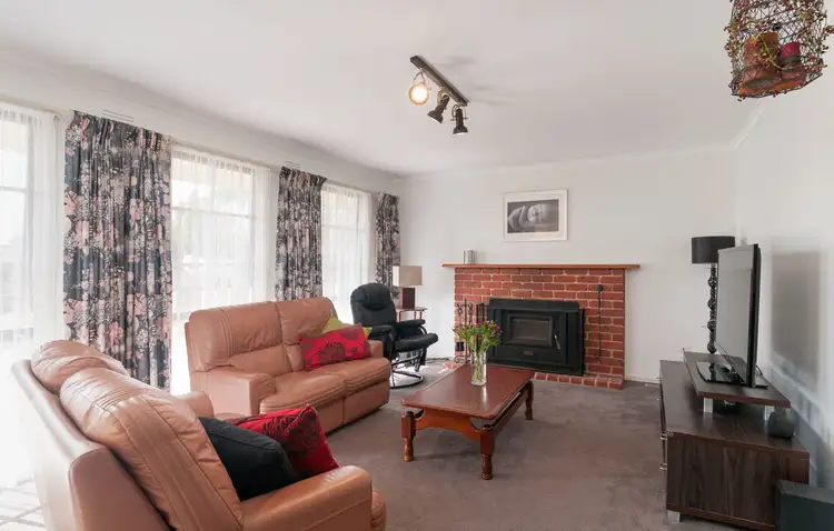 Second view of Homely house listing, 6 Weymar Crescent, Wandin North VIC 3139