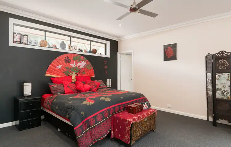 Sixth view of Homely house listing, 8 Abraham Drive, Croydon VIC 3136