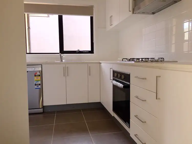 Fifth view of Homely townhouse listing, 2/3 Scott Avenue, St Albans VIC 3021